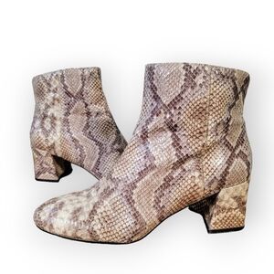 Chinese Laundry Daria Snakeskin Print Ankle Boots Retro Style Size 8.5